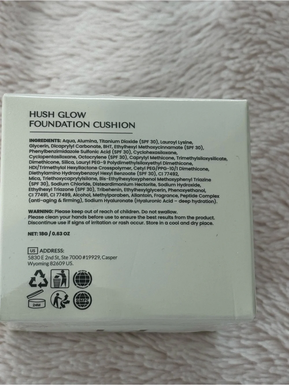 NWT HUSH Glow Foundation Cushion - ivory Shade